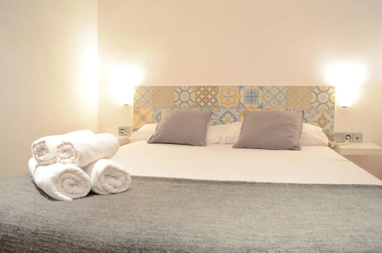 Poble Sec Apartments Barcelona 0*,